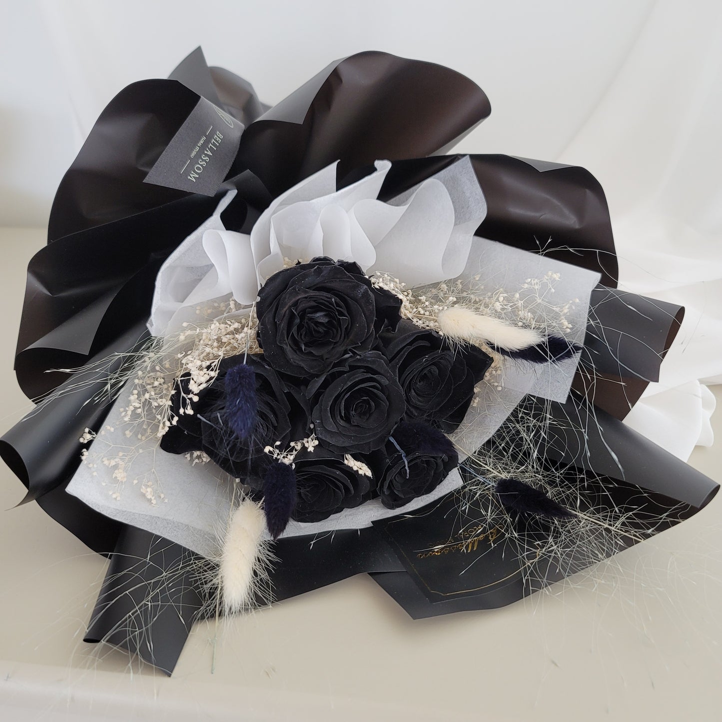 BLACK ROSE
