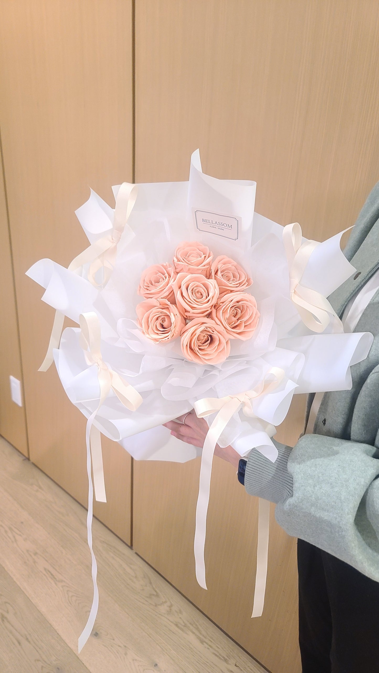 Cutie Pie-preserved rose