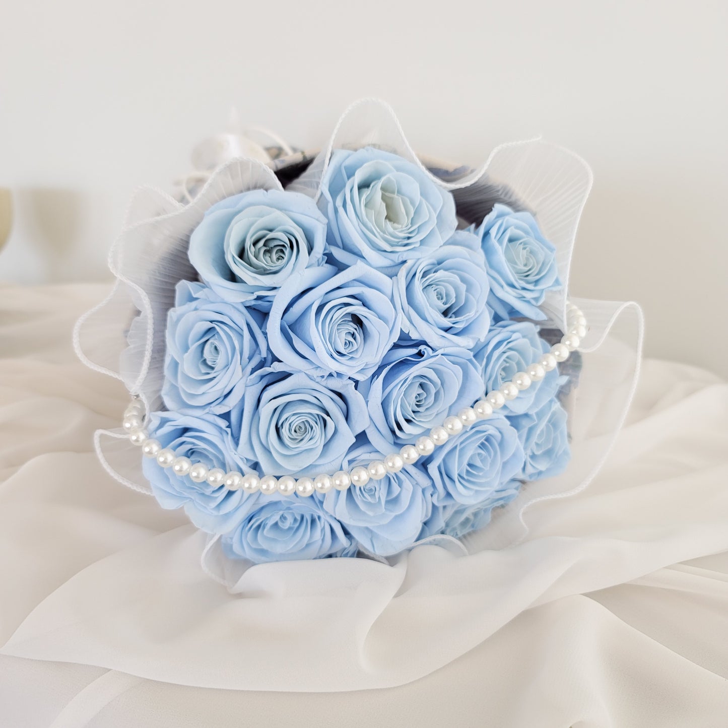 BABY BLUE ROSE BOUQUET