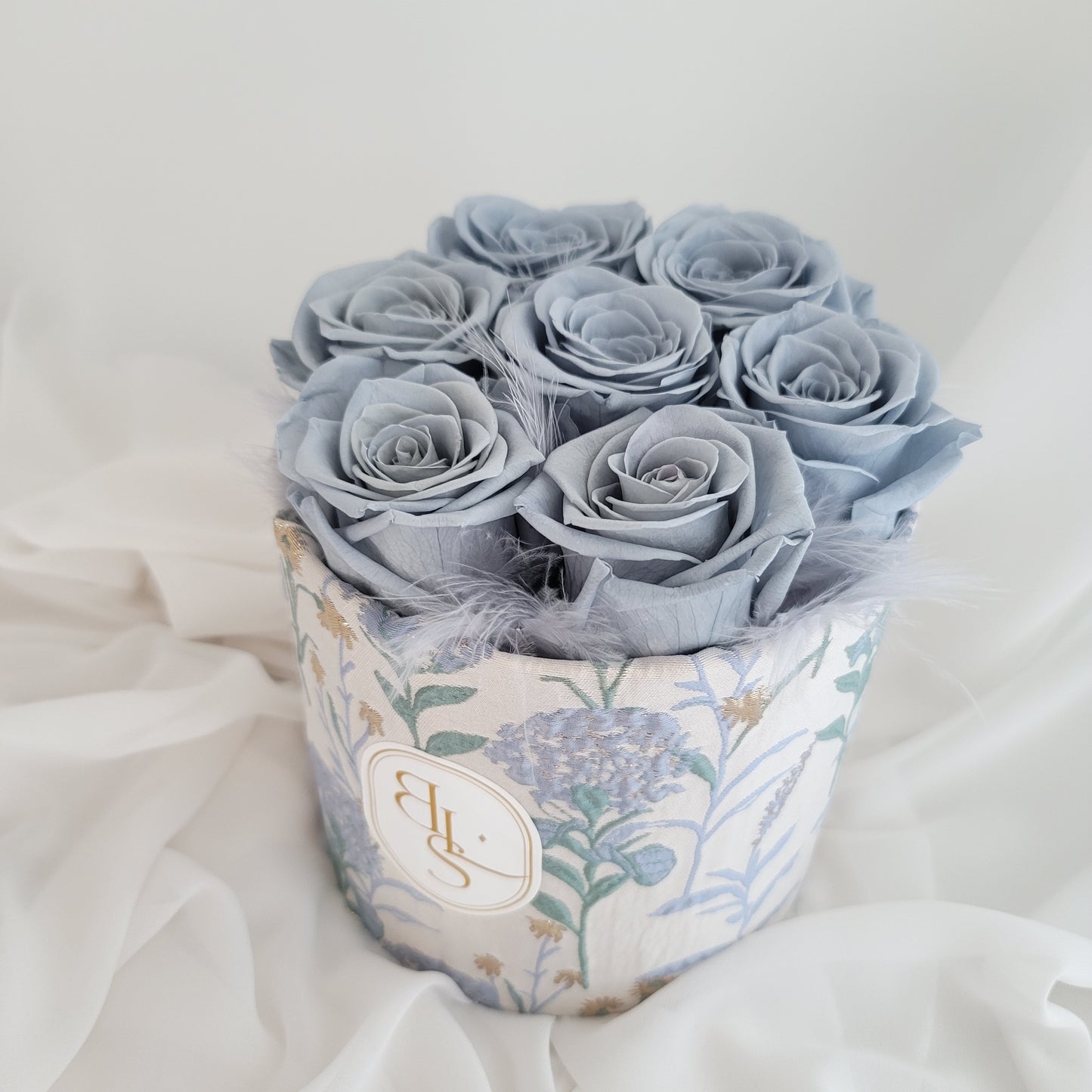 PRESERVED DUSTY BLUE ROSES