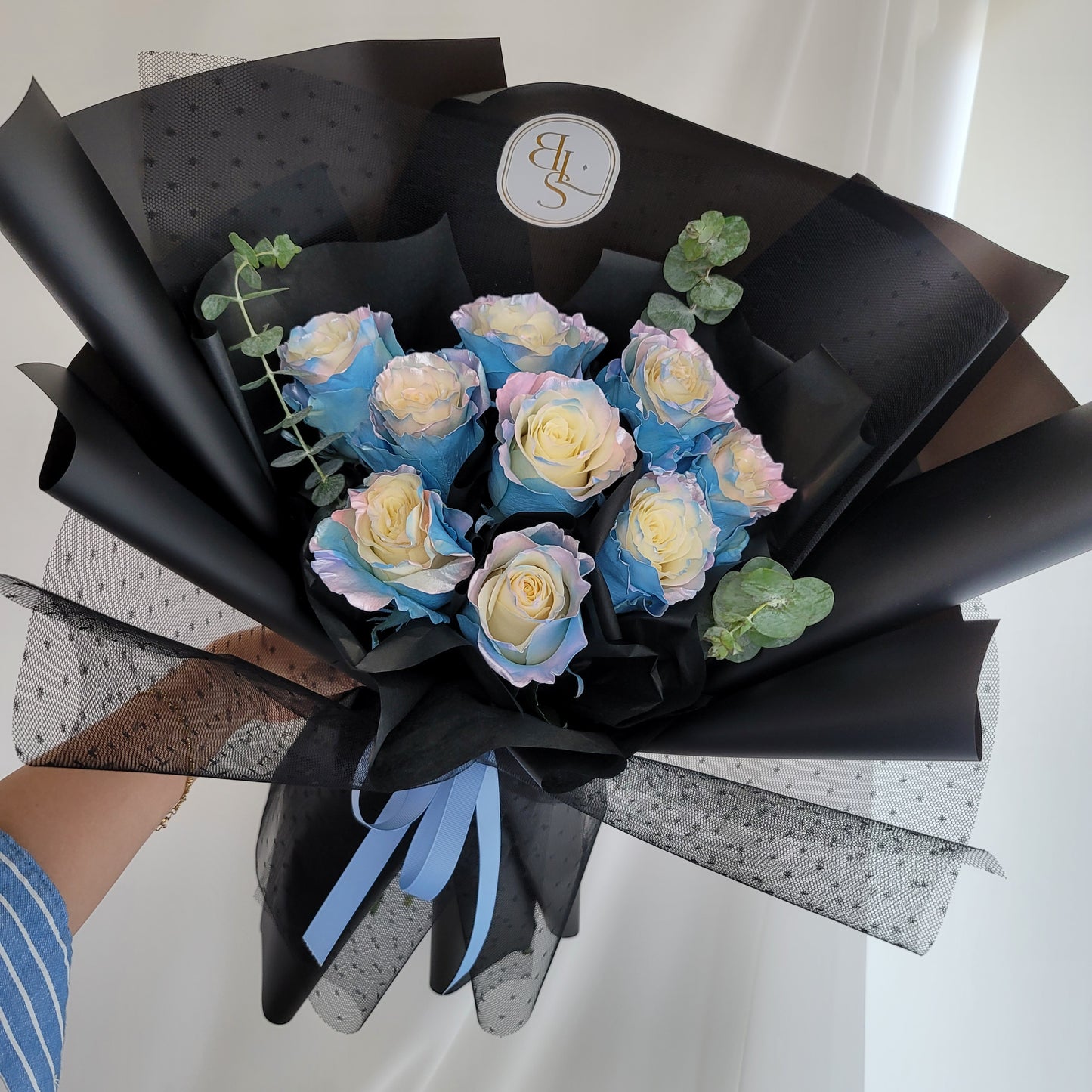 MERMAID ROSE BOUQUET