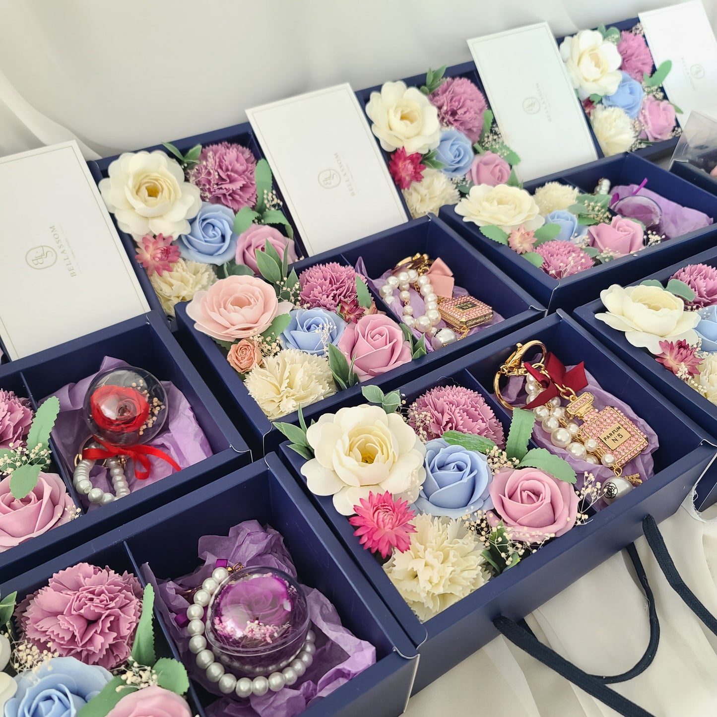 FLOWER GIFT BAG