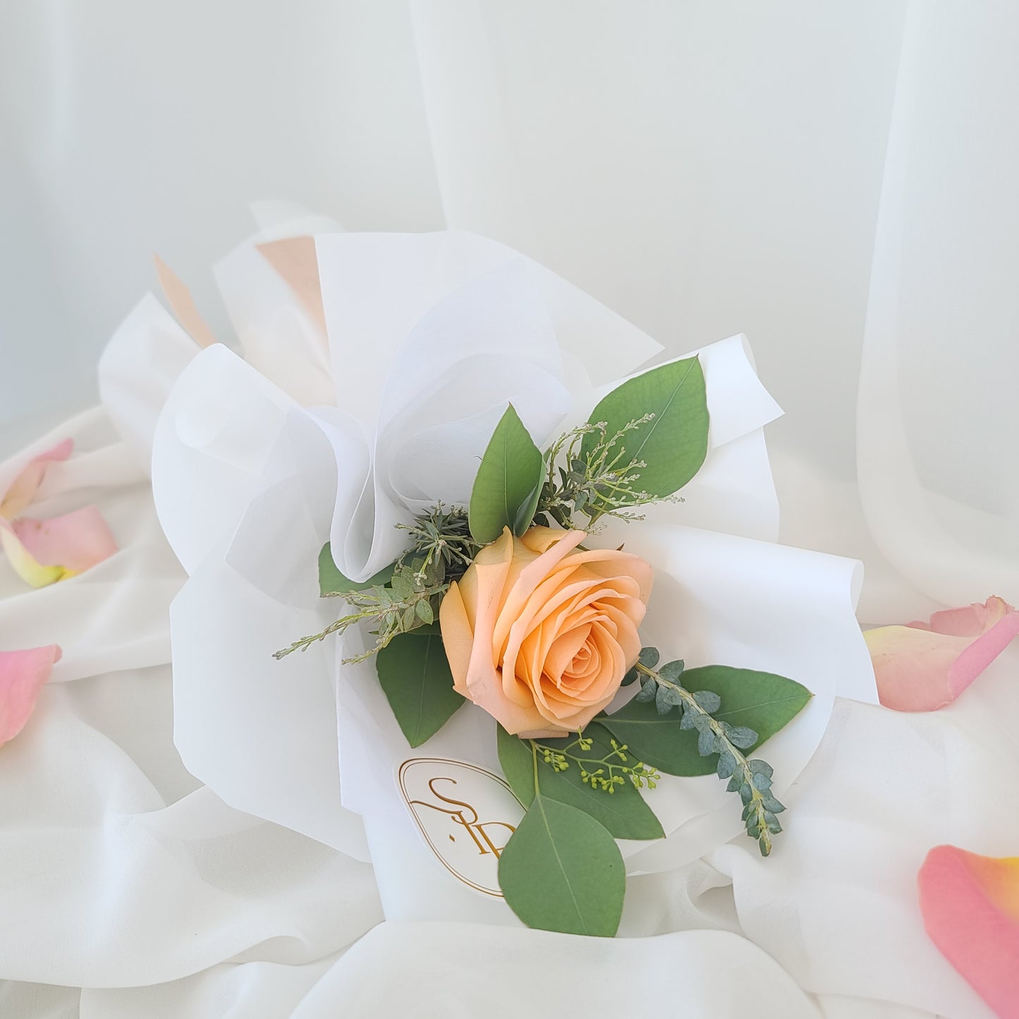 ONE ROSE-fresh