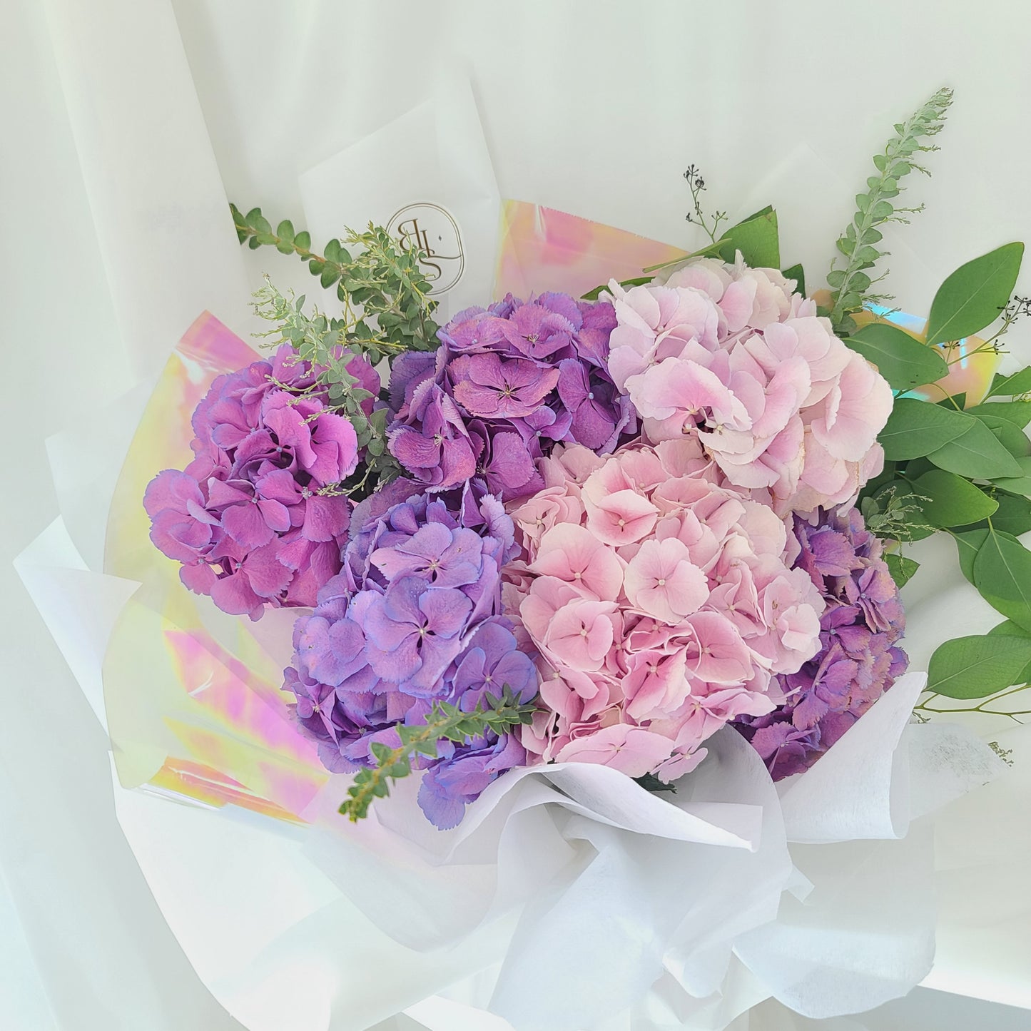 HYDRANGEA BOUQUET