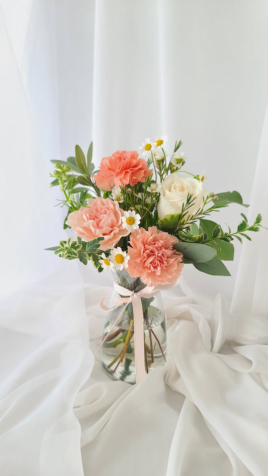 Small Vase Arrangement