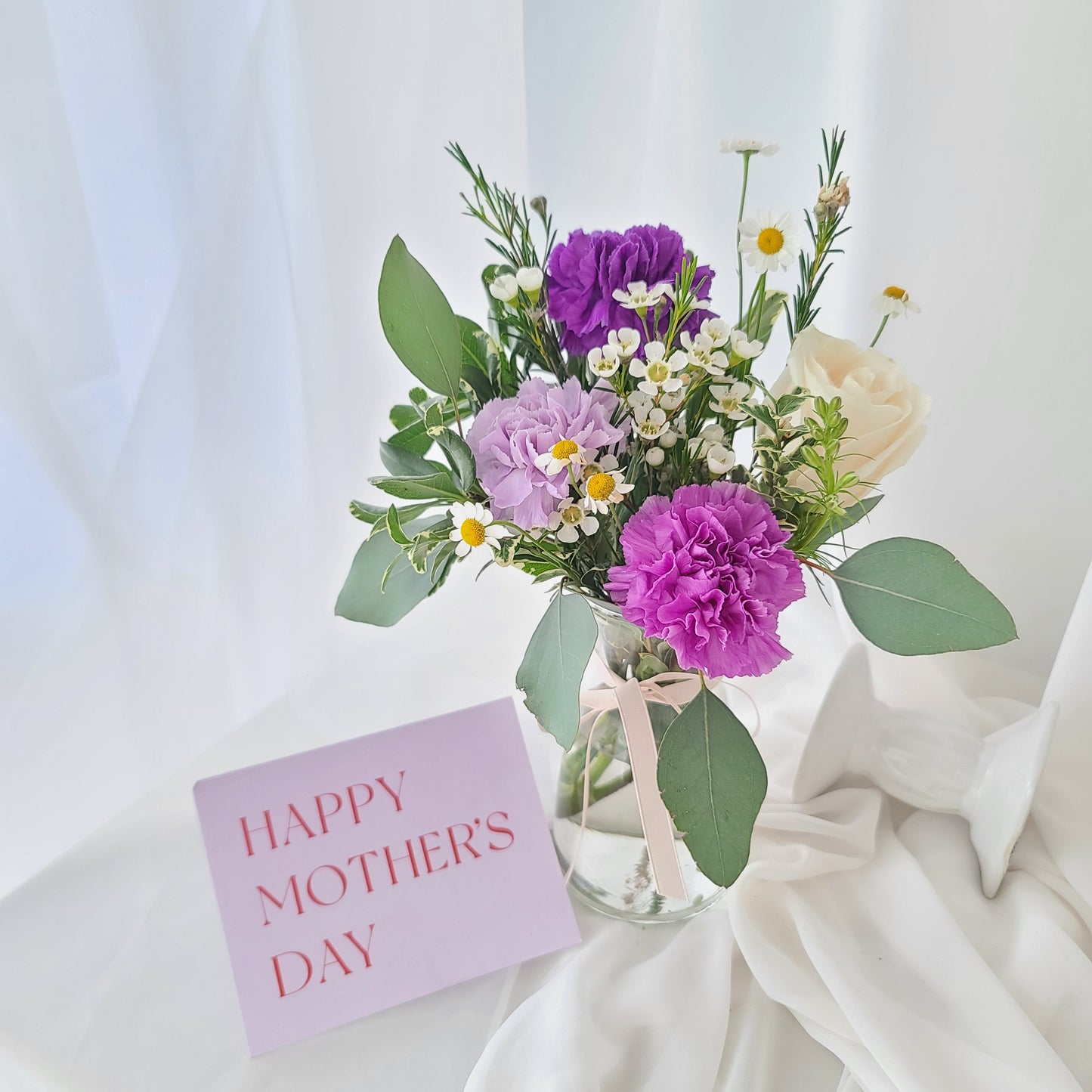 Small Vase Arrangement