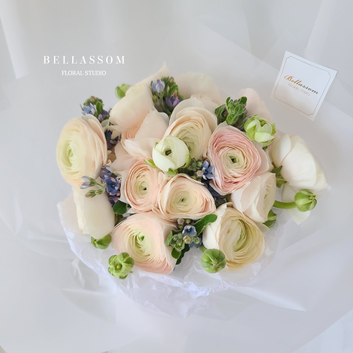 RANUNCULUS BOUQUET