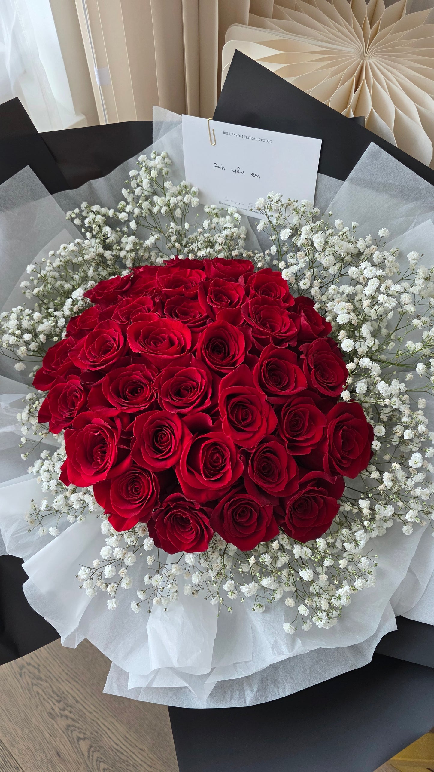 Classic red rose with Baby's breath