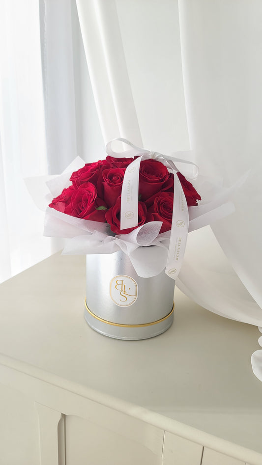 Classic Red Dome Box